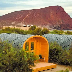 camping-montaa-roja.adeje-hotels.com/